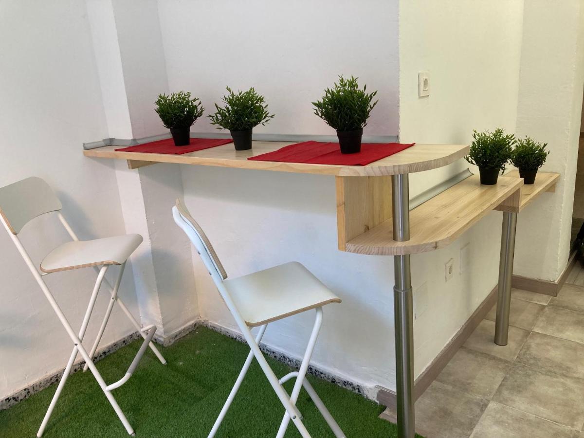 Golondrinas De Malaga "Apartamentos Con Mucho Arte" Y Terraza Solarium En Coliving Kültér fotó
