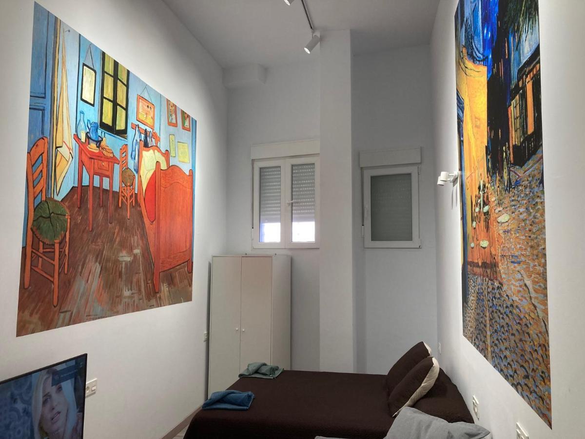 Golondrinas De Malaga "Apartamentos Con Mucho Arte" Y Terraza Solarium En Coliving Kültér fotó