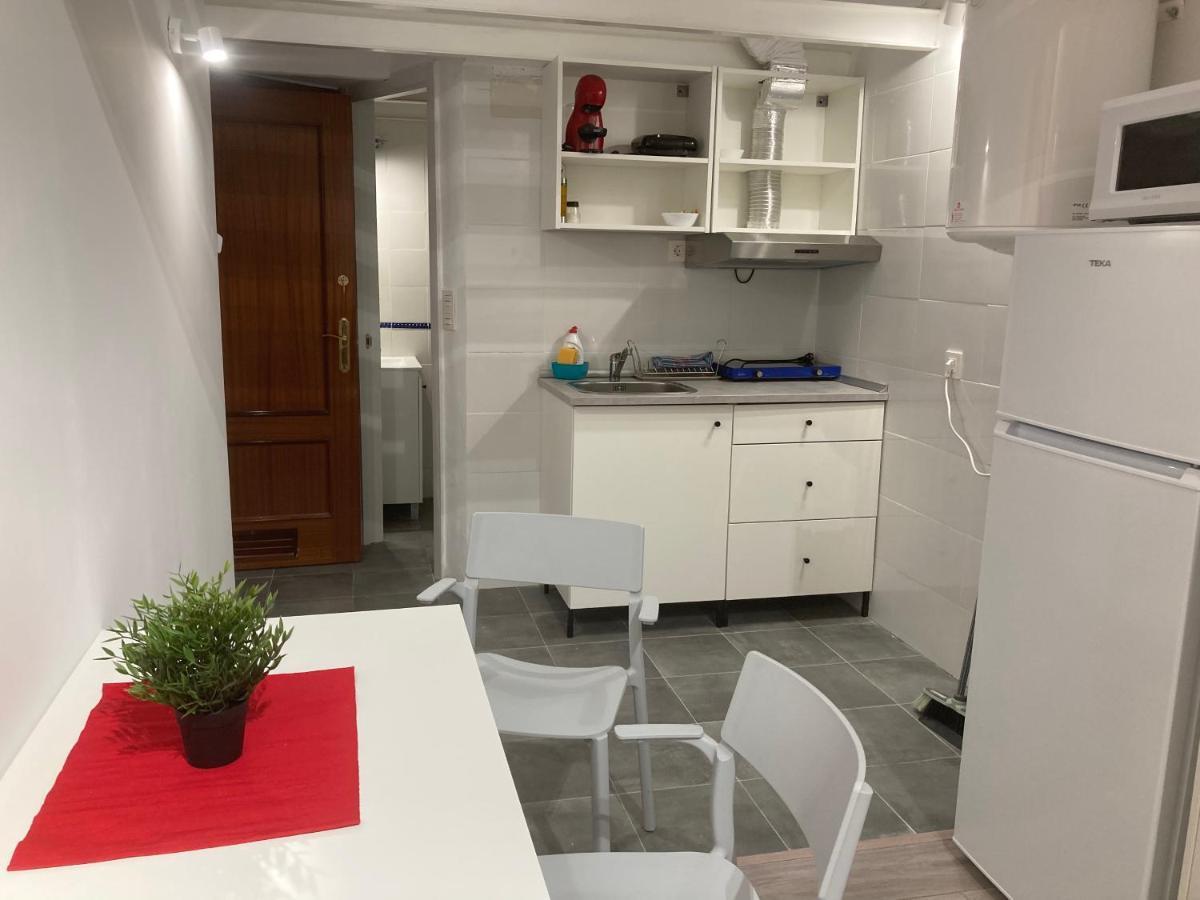 Golondrinas De Malaga "Apartamentos Con Mucho Arte" Y Terraza Solarium En Coliving Kültér fotó