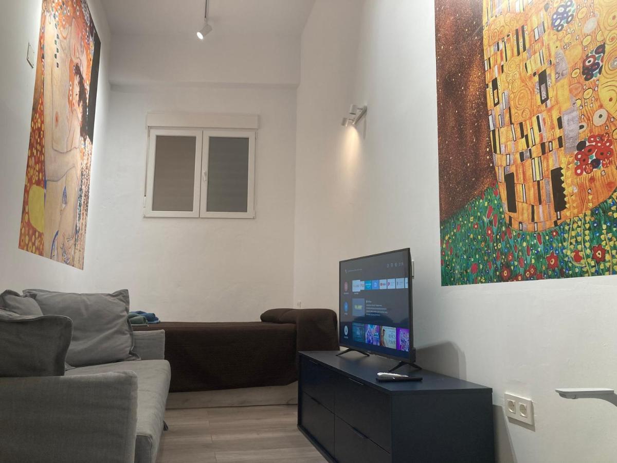 Golondrinas De Malaga "Apartamentos Con Mucho Arte" Y Terraza Solarium En Coliving Kültér fotó